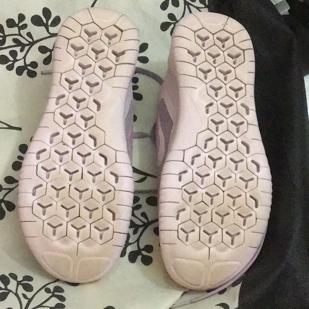Nike 2018 Free RN women’s - Picture 3 of 8